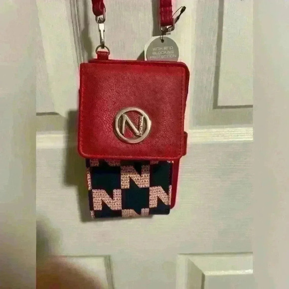 Nautica Handbags - NWT Nautica wallet crossbody